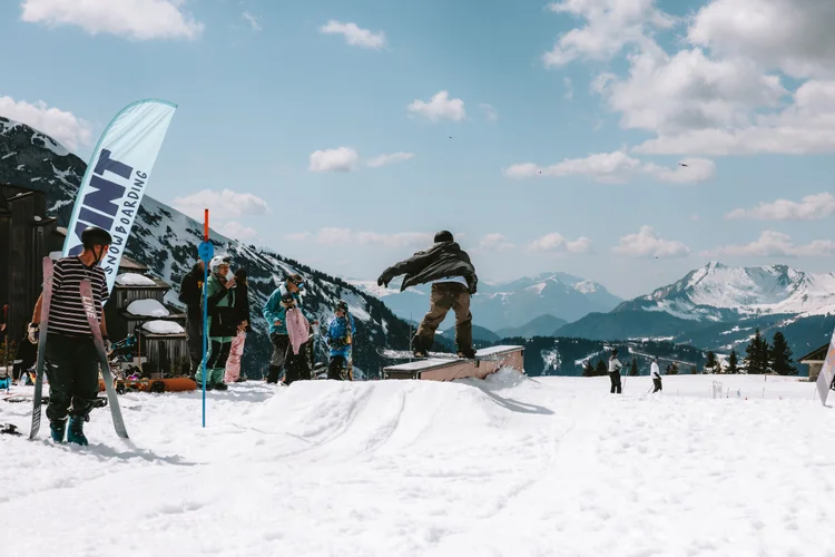 MINT Rail Jam