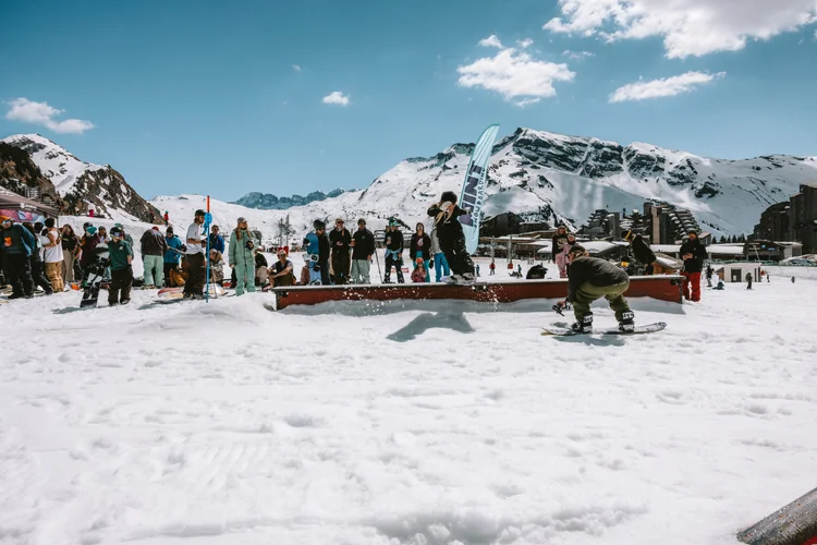 MINT Rail Jam