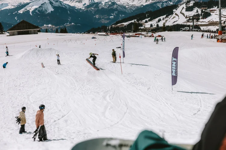 MINT Rail Jam
