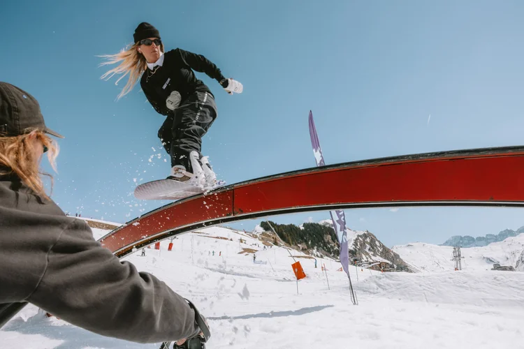 MINT Rail Jam