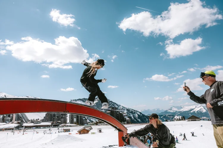 MINT Rail Jam