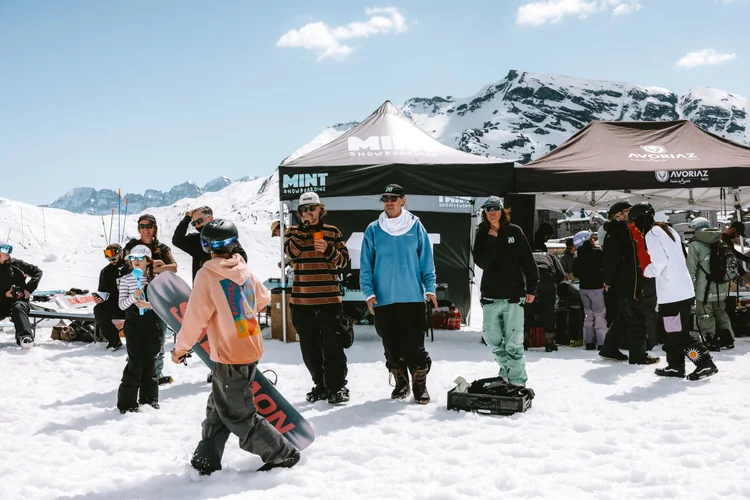 MINT Rail Jam